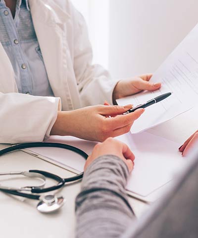 Doctor and patient are discussing diagnosis