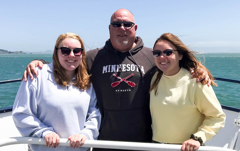 BCBSND Manager of Key Accounts Management Mark Rice with his daughters.